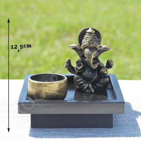 Ganesh et son support en résine avec porte bougie