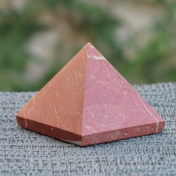 Pirámide Jaspe rojo JR4