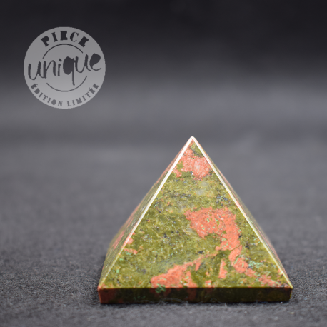 Pyramide Unakite PUNA06