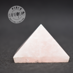 Quartz rose pyramide PCURO7