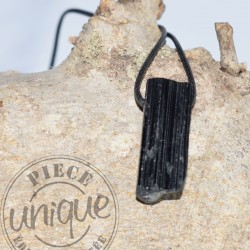 Pendentif Tourmaline noire brute 2