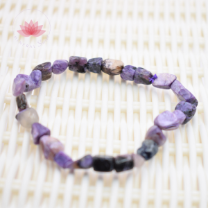 pulsera charoita