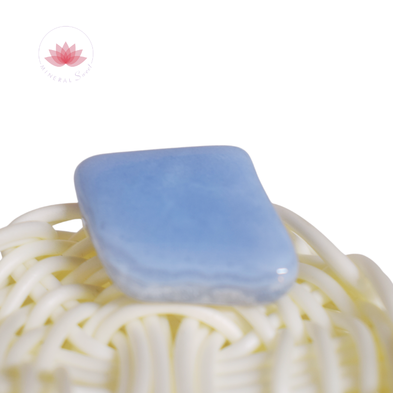 calcédoine bleue pierre roulée