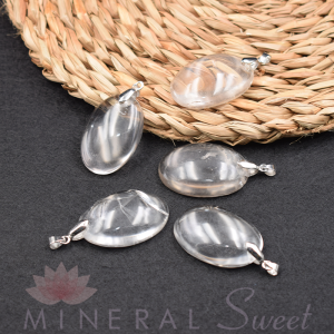 pendentif Cristal de Roche oval avec attache métal blanc