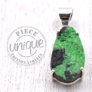 Colgante Uvarovita plata 1